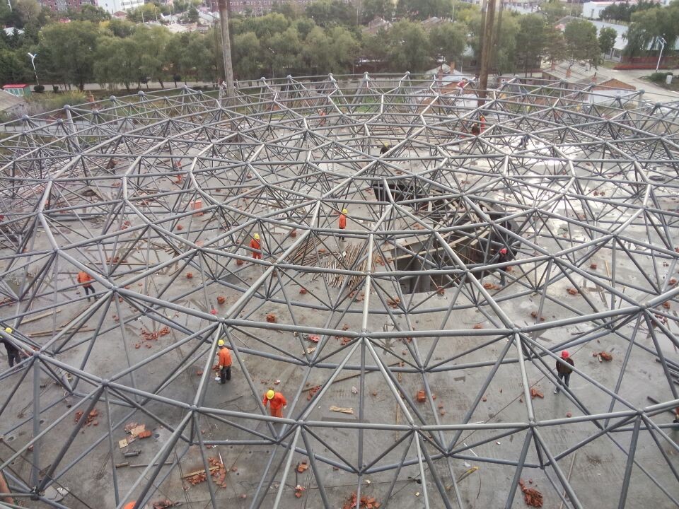 鹤岗全民健身中心网架